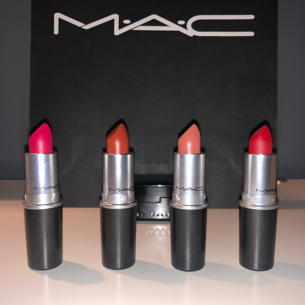 ‼️ SOLD ‼️ BEST SELLING MATTE MAC LIPSTICKS‼️